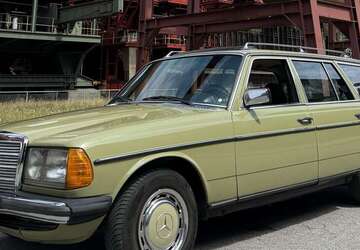 Mercedes-Benz 240 323.735 km 10.500 &euro; Essen, Stadt 45127