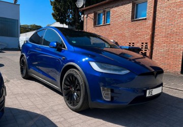Tesla Model X 88.800 km 47.000 &euro; Recklinghausen 45659