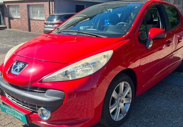 Peugeot 207 90.000 km 4.999 &euro; Essen 45147