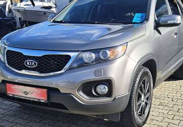 Kia Sorento 180.000 km 8.290 &euro; Recklinghausen 45659