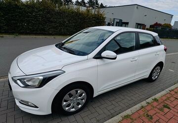 Hyundai i20 176.000 km 5.300 &euro; Dorsten 46284