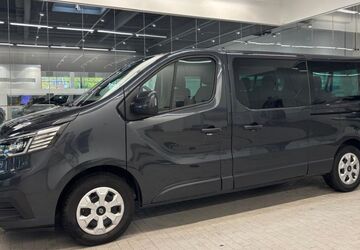 Renault Trafic 26.020 km 33.890 &euro; Duisburg 47167