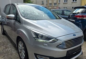 Ford Grand C-Max 99.000 km 9.999 &euro; Essen 45144