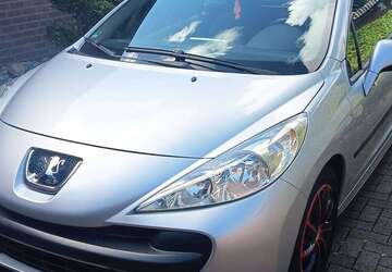 Peugeot 207 187.000 km 1.490 &euro; Borken, Stadt 46325