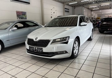 Skoda Superb 128.000 km 11.900 &euro; Essen - Karnap 45329