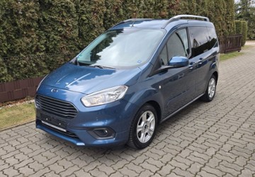 Ford Tourneo Courier 63.000 km 10.990 &euro; Hünxe 46569
