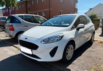 Ford Fiesta 77.000 km 5.700 &euro; Essen 45355