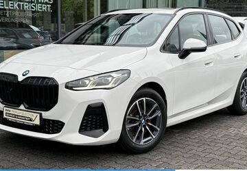 BMW 223 Active Tourer 24.643 km 33.980 &euro; Mülheim an der Ruhr 45472