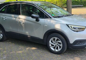 Opel Crossland (X) 99.464 km 9.900 &euro; Dorsten 46282