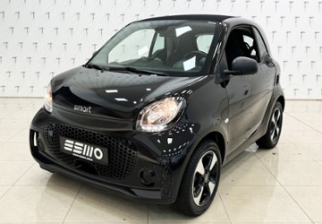 Smart ForTwo 26.549 km 9.800 &euro; Oberhausen 46149