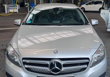 Mercedes-Benz A 180 115.555 km 9.199 &euro; Duisburg 47167