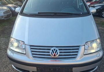 VW Sharan 185.000 km 3.001 &euro; Oberhausen 46045