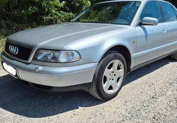 Audi A8 374.000 km 2.500 &euro; Dorsten 46284