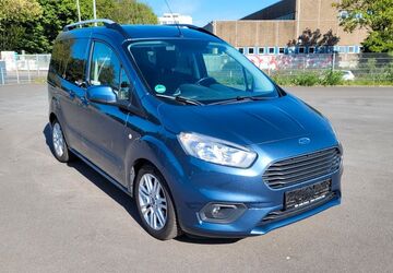 Ford Tourneo Courier 71.400 km 9.990 &euro; Essen 45356